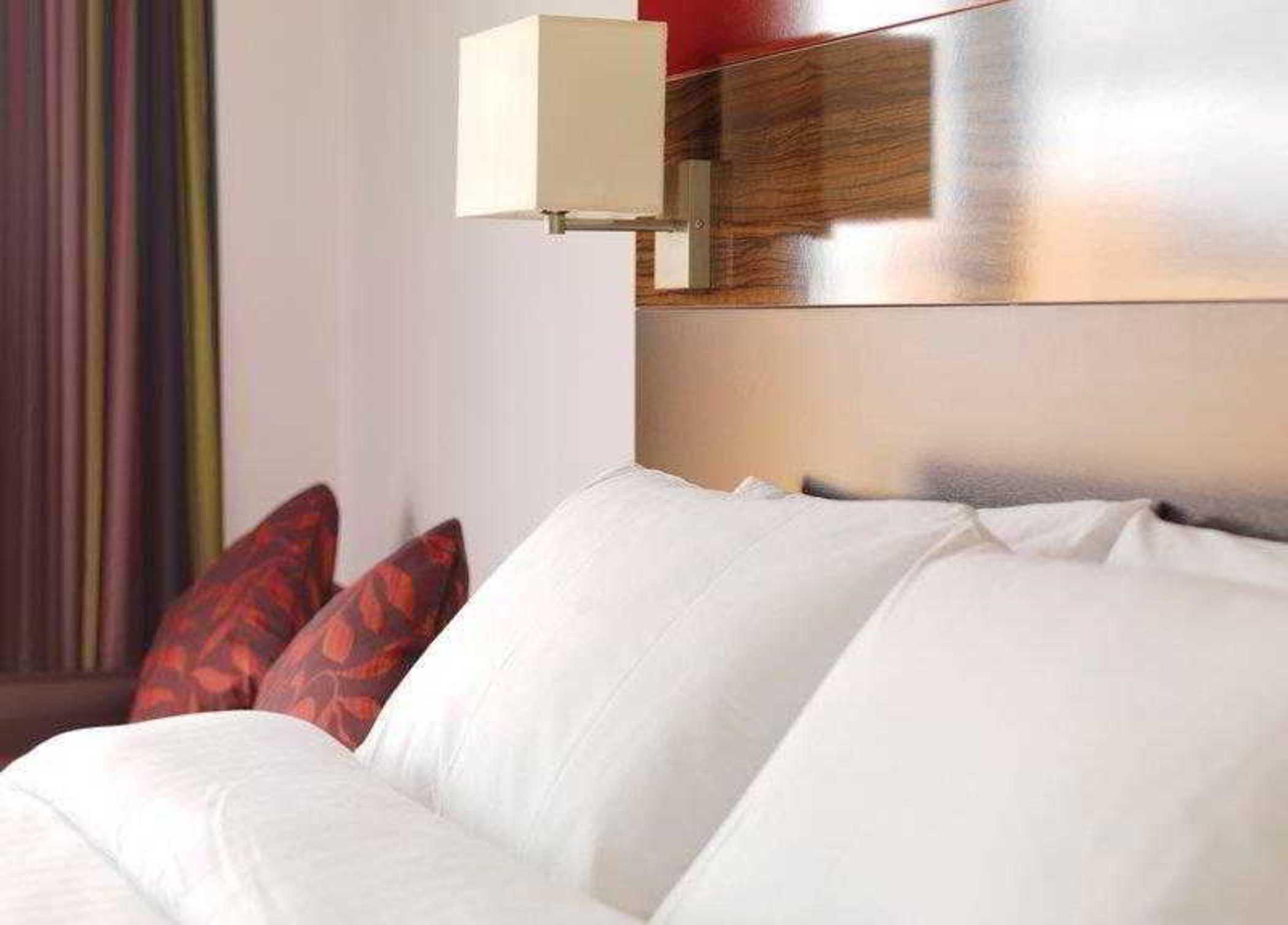 Clayton Hotel Cardiff Kültér fotó