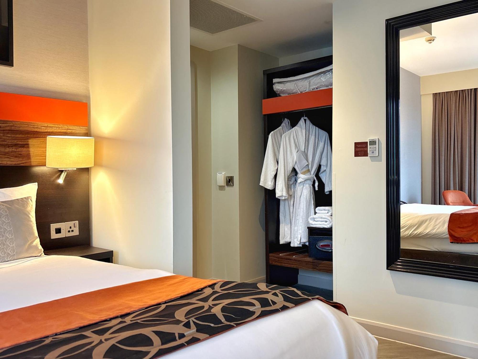 Clayton Hotel Cardiff Kültér fotó